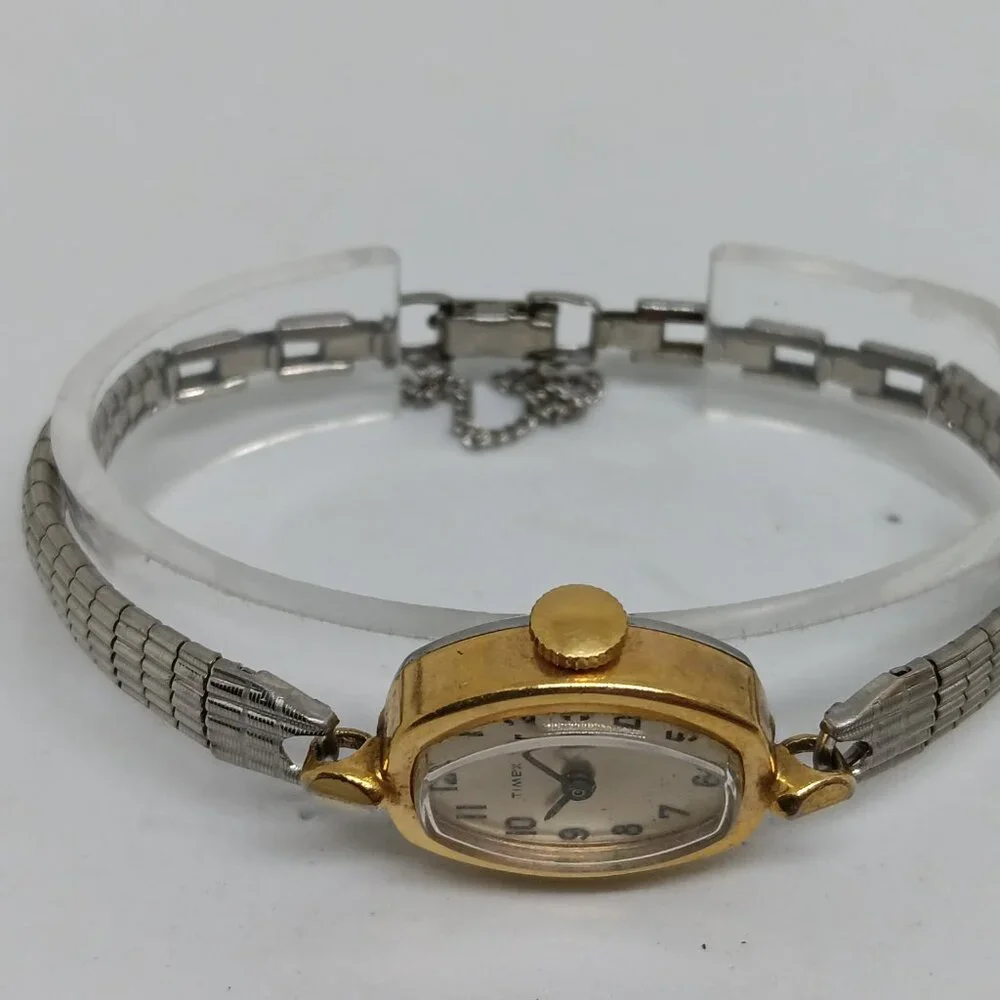 VINTAGE Timex 348 Manual Wind Women's 18mm x 22mm Two Tone Watch